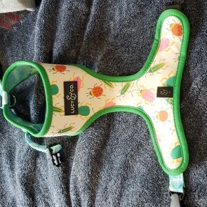 Lucy and Co dog harness reversible size medium